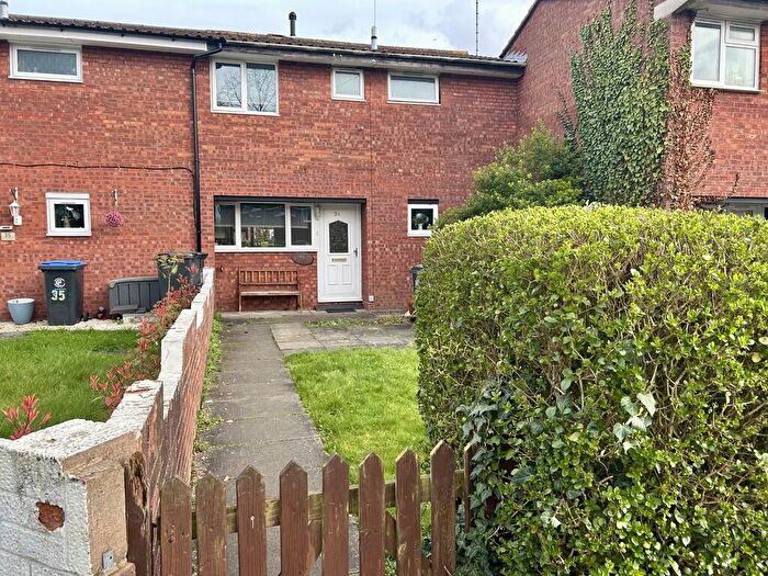 2 Bedroom Terraced House For Sale In Winters Way, Waltham Abbey, EN9