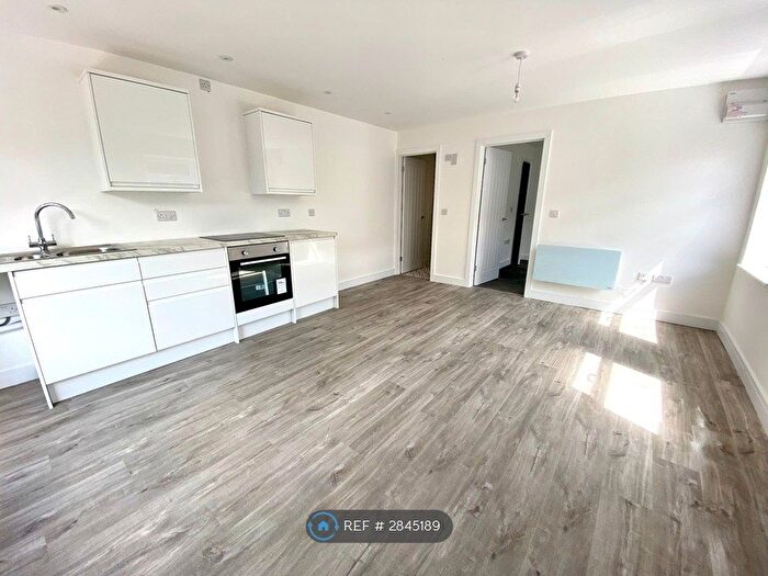 1 Bedroom Flat To Rent In King Street, Easton, Bristol, BS5