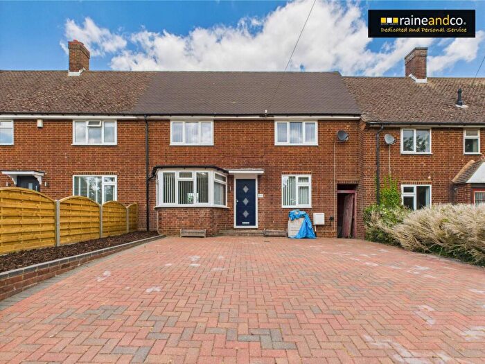 3 Bedroom House To Rent In Dialmead, Potters Bar, EN6