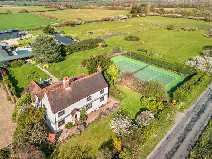 5 Bedroom Detached House For Sale In Shenfield, CM15