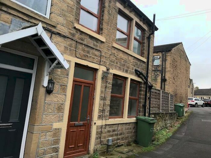 2 Bedroom Terraced House To Rent In Burhouse Street, HD9