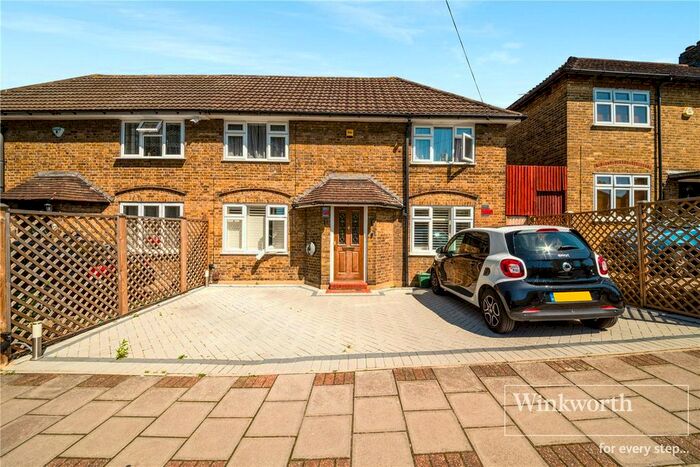3 Bedroom Semi-Detached House To Rent In Goddard Road, Beckenham, BR3