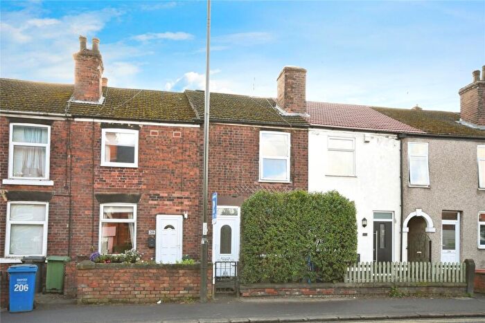 2 Bedroom Terraced House To Rent In Chatsworth Road, Chesterfield, S40