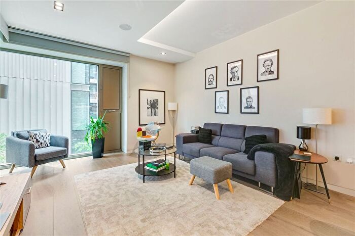 1 Bedroom Flat To Rent In Pearson Square, Marylebone, W1T
