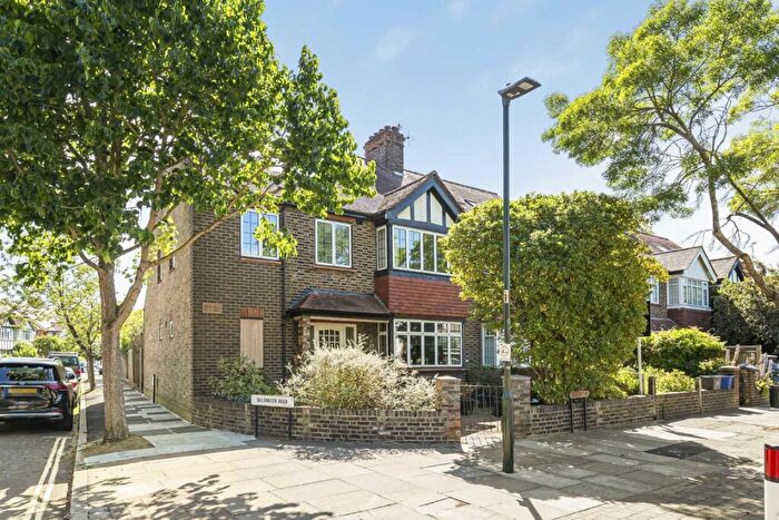 4 Bedroom Semi-Detached House For Sale In Ferry Road, Barnes, SW13