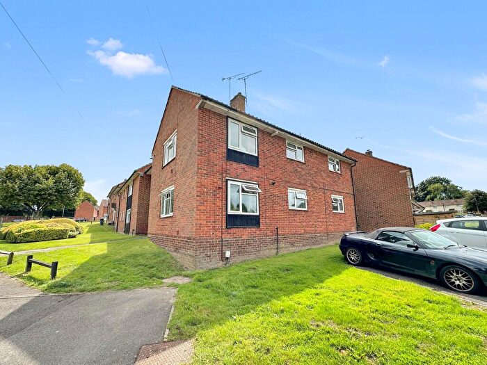 2 Bedroom Flat For Sale In Harrington Drive, Bulford Camp, Salisbury, SP4