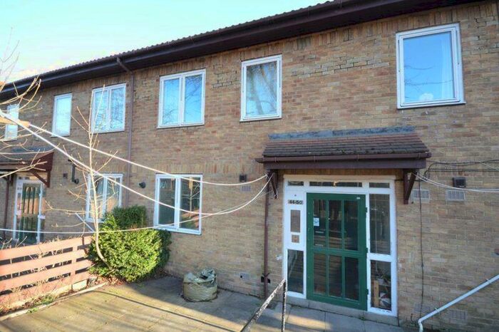 1 Bedroom Ground Flat To Rent In Houston Court, Newcastle Upon Tyne, NE4