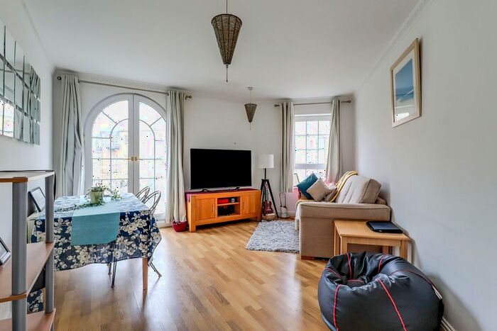 1 Bedroom Flat To Rent In Brighton Marina Village, Brighton, BN2