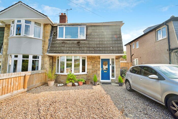 3 Bedroom Semi-Detached House For Sale In Beckfield Road, Bingley, BD16
