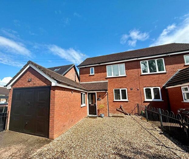 3 Bedroom Semi-Detached House For Sale In Slater Street, Macclesfield, SK11
