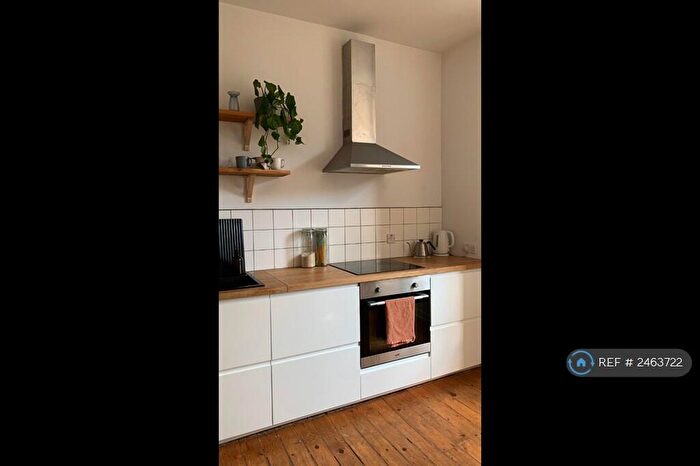2 Bedroom Flat To Rent In West Princes Street, Glasgow, G4
