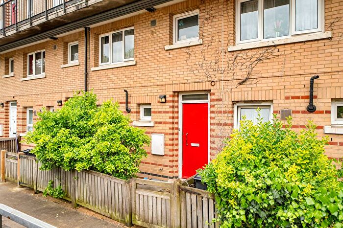 2 Bedroom Terraced House For Sale In Milton Court Road, London, SE14