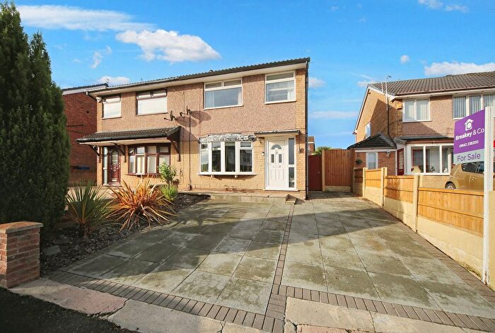 3 Bedroom Semi Detached House For Sale In Dunscore Road, Wigan, WN3