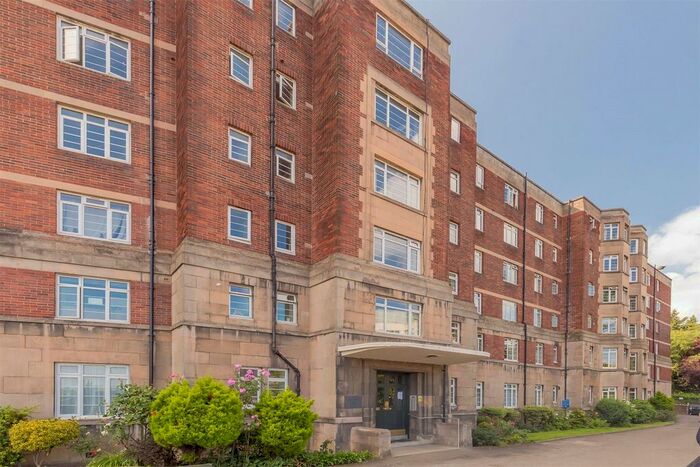 3 Bedroom Flat To Rent In Learmonth Court, Edinburgh, EH4