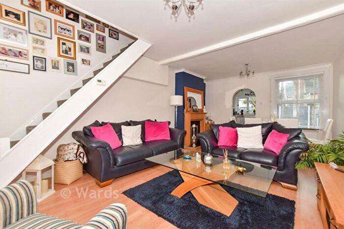 2 Bedroom Terraced House For Sale In Wyndham Road, Dover, Kent, CT17
