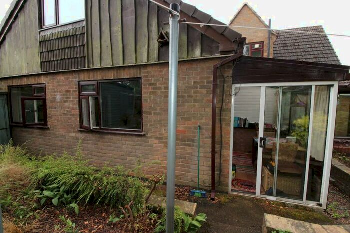 1 Bedroom Town House To Rent In A Edward Road, NG16