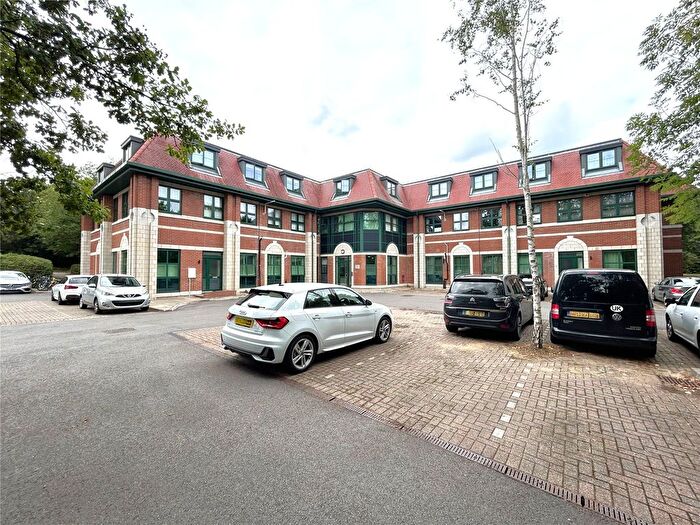 1 Bedroom Flat For Sale In Minley Road, Fleet, Hampshire, GU51