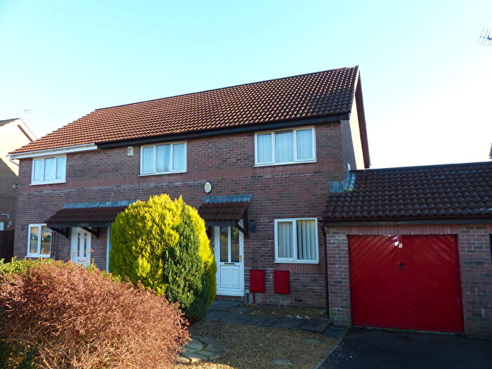 2 Bedroom Semi Detached House To Rent In Caer Gerddi, Church Village, CF38