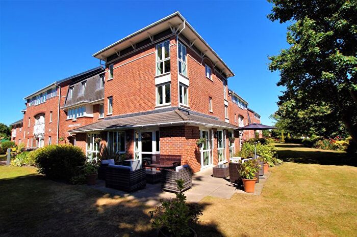 1 Bedroom Property For Sale In Chester Road, Holmes Chapel, CW4