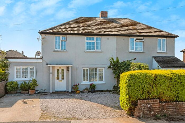 4 Bedroom Semi Detached House For Sale In Queens Crescent, Brixham, TQ5
