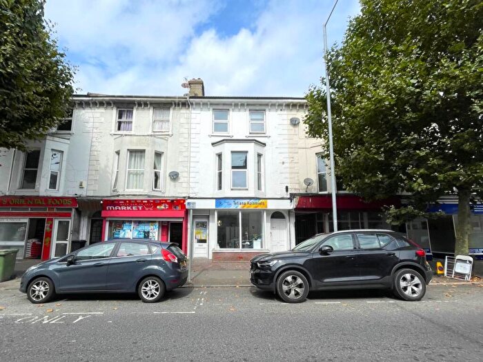 2 Bedroom Flat To Rent In Pevensey Road, Eastbourne, East Sussex, BN21