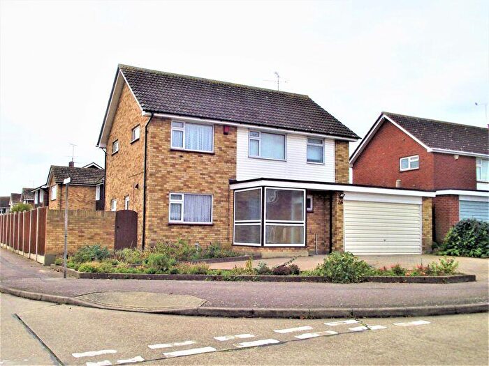 4 Bedroom Detached House To Rent In Fortescue Chase, Southend-On-Sea, SS1