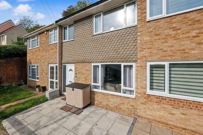3 Bedroom Terraced House For Sale In Princes Avenue, Walderslade, Chatham, ME5