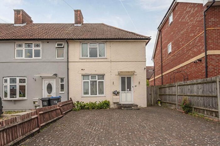 3 Bedroom Semi-Detached House For Sale In Central Road, Morden, SM4