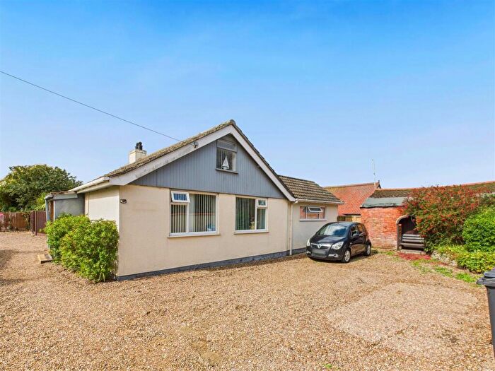 3 Bedroom Detached Bungalow For Sale In Furlongs Road, Sutton-On-Sea, LN12