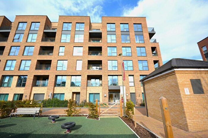 1 Bedroom Flat To Rent In Hoy Close, London, NW9