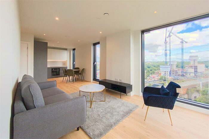 2 Bedroom Apartment To Rent In The Stile, Meadowside, M4