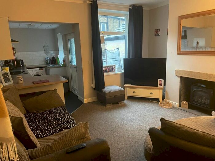 3 Bedroom Terraced House To Rent In Sefton Street, Colne, BB8