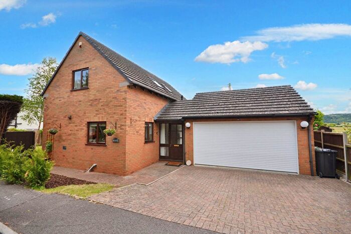 4 Bedroom Detached House For Sale In Cheltenham Road, Little Beckford, Tewkesbury, Gloucestershire, GL20