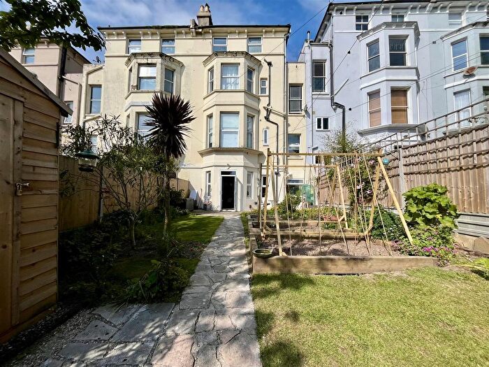 2 Bedroom Flat For Sale In London Road, St. Leonards-On-Sea, TN37