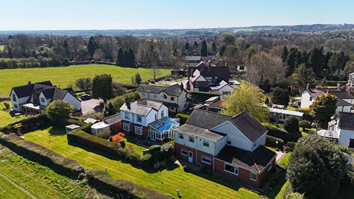 5 Bedroom Property For Sale In Caverswall Road, Blythe Bridge, ST11