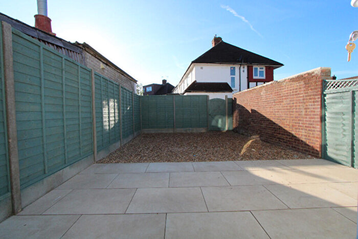 4 Bedroom Terraced House To Rent In Seymour Avenue, London, SM4