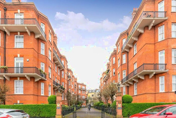 1 Bedroom Flat To Rent In Kensington Hall Gardens, West Kensington, London, W14