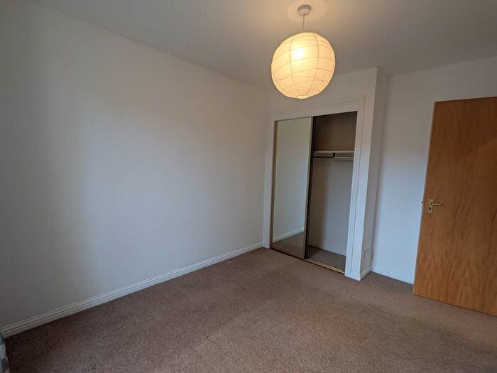 4 Bedroom Town House To Rent In Milnbank Gardens, Dundee, DD1