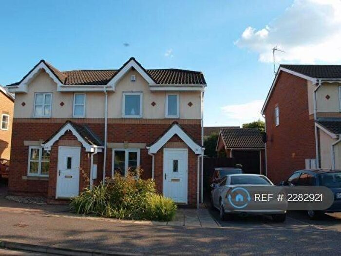 2 Bedroom Semi-Detached House To Rent In Wheatsheaf Avenue, Newark, NG24