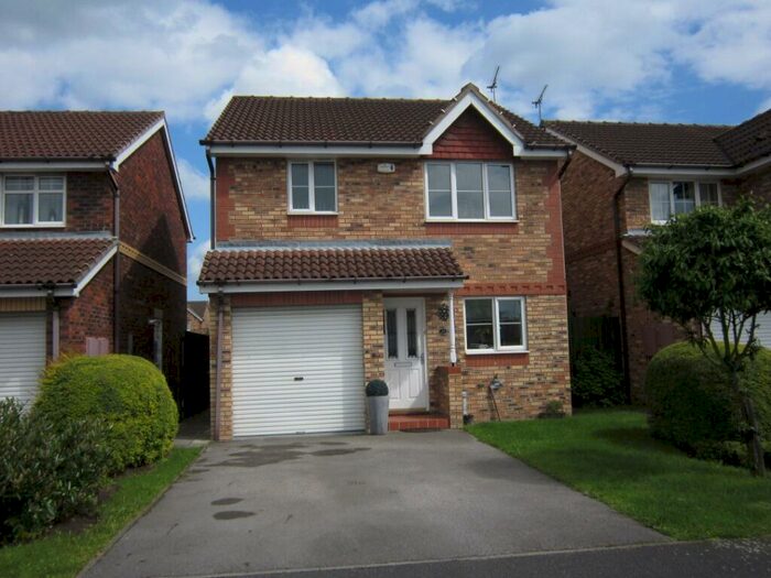 3 Bedroom Detached House To Rent In Roundhill Court, Lakeside, Doncaster, DN4