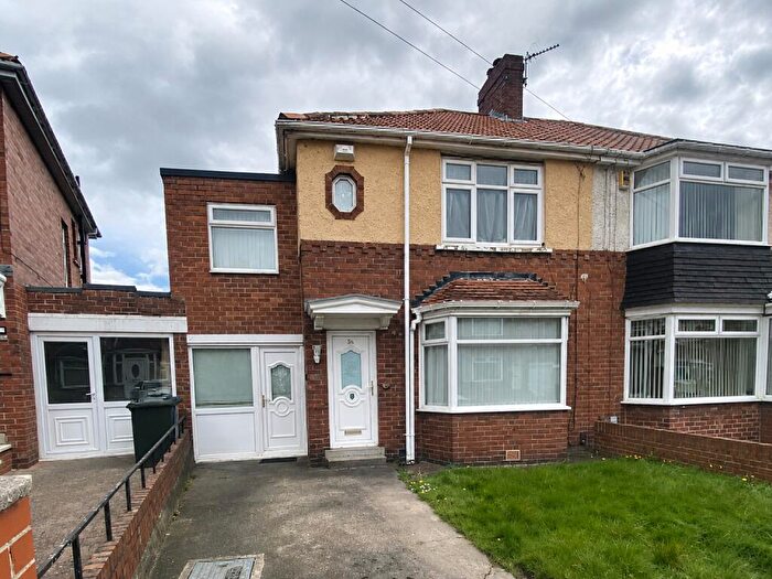 3 Bedroom Semi Detached House For Sale In Selby Gardens, Newcastle Upon Tyne, NE6