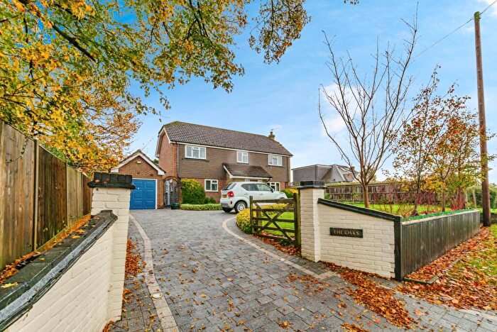4 Bedroom Detached House For Sale In Lodge Lane, Redhill, Surrey, RH1