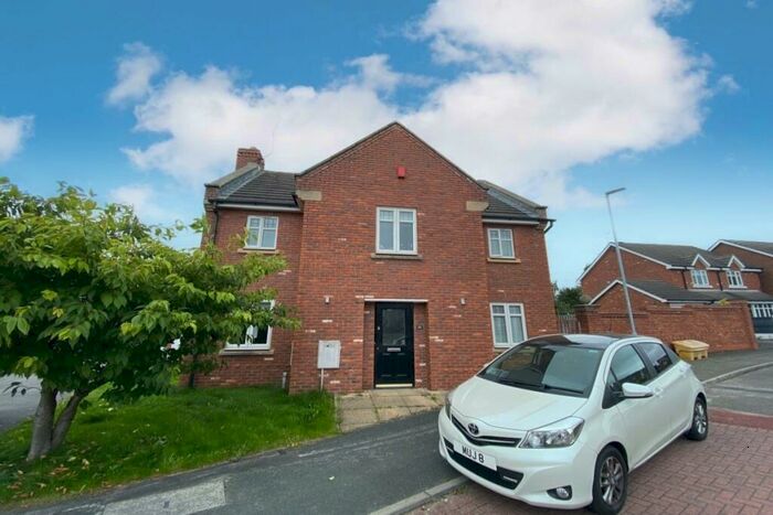 4 Bedroom Detached House To Rent In William Coltman Way, Stoke-on-Trent, Staffordshire, ST6