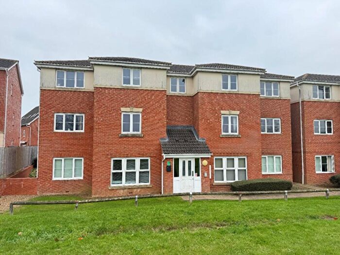 2 Bedroom Flat To Rent In Robin Road, Corby, NN18