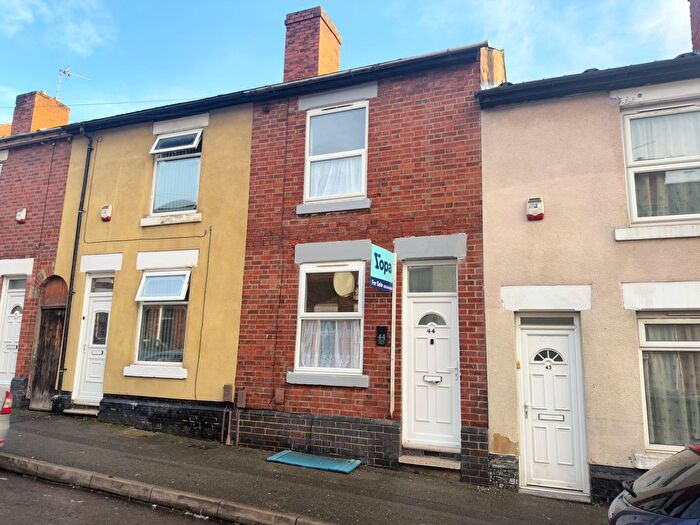 3 Bedroom Terraced House For Sale In Darby Street, Derby, DE23