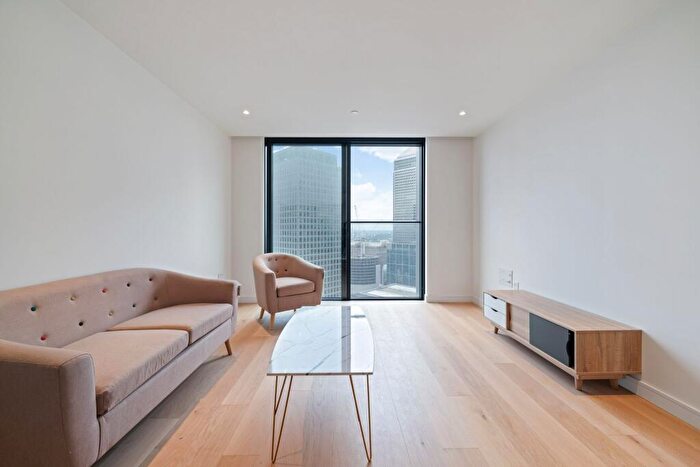 1 Bedroom Apartment For Sale In Marsh Wall, Hampton Tower, E14