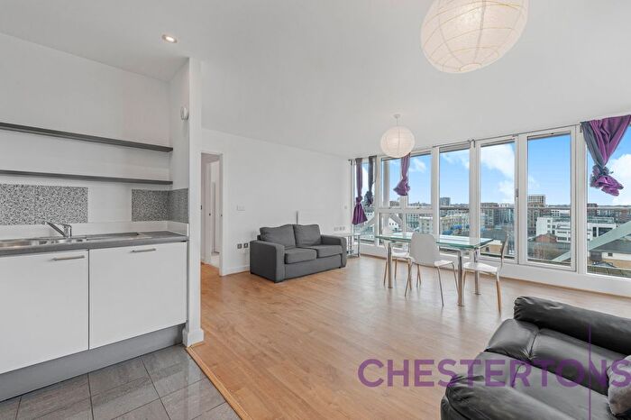 2 Bedroom Flat To Rent In Eastern Quay Apartments, Rayleigh Road, E16