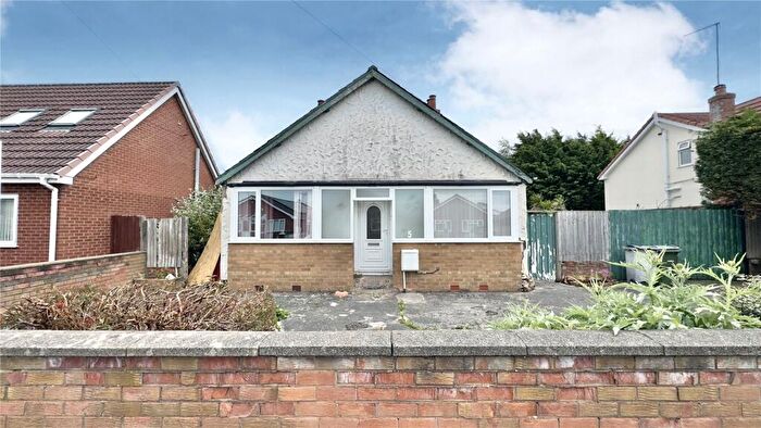 3 Bedroom Bungalow For Sale In Arrowe Avenue, Moreton, Wirral, CH46