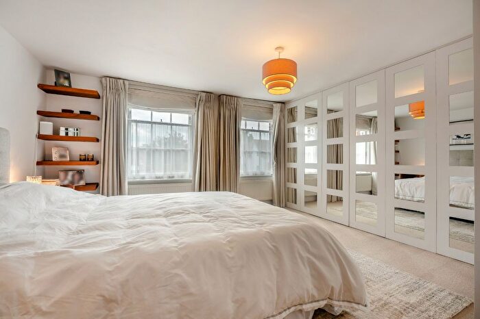 3 Bedroom Terraced House For Sale In Stour Street, Canterbury, Kent, CT1