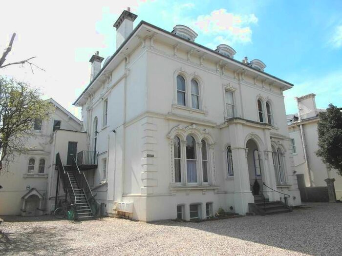 1 Bedroom Apartment To Rent In Lansdown Road Cheltenham, GL50